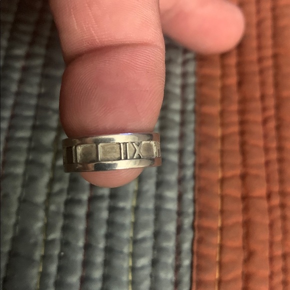 Tiffany & Co. Atlas RingSize 4